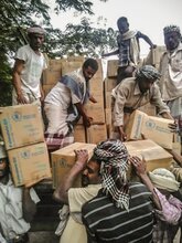 ВПП ООН направляет конвои в йеменский город Таиз, чтобы предотвратить вероятный гуманитарный кризис
