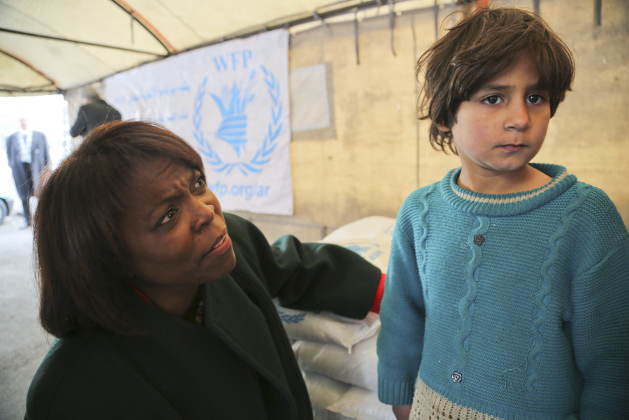 Исполнительный директор ВПП ООН встретилась с перемещенными лицами в Сирии