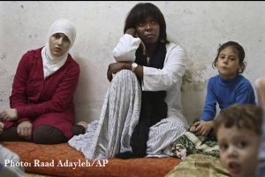 Исполнительный директор ВПП ООН бьет тревогу по поводу сокращений объёма помощи сирийским беженцам в Иордании